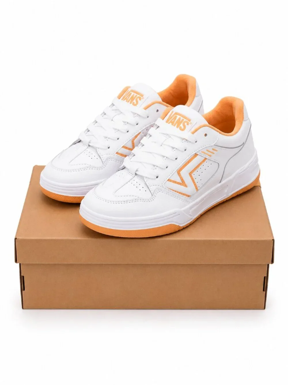 Vans Upland CC White Orange Men 9/wom 10.5 Skate Shoes Low Top Sneakers 721356